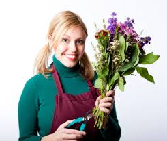 Keep the flowers safe from ball games, pets and animals; Fresh Cut Flower Care And Handling Make Flowers Last Longer