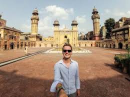 Pakistan ist ein interessantes land mit den unterschiedlichsten sehenswürdigkeiten. Backpacking Pakistan Rundreise Die Besten Sehenswurdigkeiten