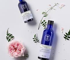 Be a responsible consumer without giving it a second thought: 12 Eco Friendly Brands To Kickstart Your Sustainable Beauty Routine Buro 24 7 Malaysia