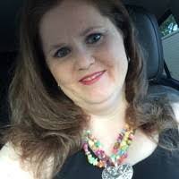 Amanda Shadle's Instagram, Twitter & Facebook