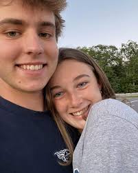 semester 2 recap! counting all my many blessings that make leaving so hard  🤍🧡 see you in august knoxville!