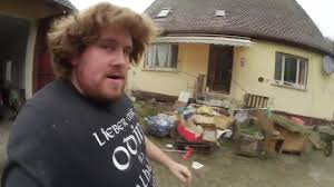 We did not find results for: Altschauerberg Anzeiger 12 11 16 Ich Kann Einen Floh Auf Der Schwanzspitze Von Nem Hund Wegschiessen
