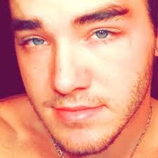 Cameron Walton (@FarmerCam19)