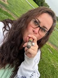 Don Carlos Edicion de Aniversario Double Robusto 2019 The Arturo Fuente Don  Carlos Edicion de Aniversario Limited Edition is back with a powerful blend  of Dominican tobaccos and great flavors. Wrapped in