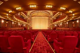 The building was erected in the nineteen twenties. Tuschinski Pathe