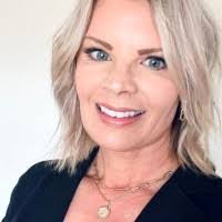 Cody Benge's Instagram, Twitter & Facebook