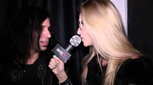 Swissa began his musical career as a punk rocker in 1990, when he formed a group called sartan hashad (en. Dj Skazi Dj Anna Sahara Youtube