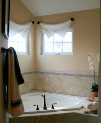 7 Amusing Funny People In Bathroom Foto Ideas Innvisual Badezimmer Ohne Fenster Kleine Fenster Badezimmer Klein