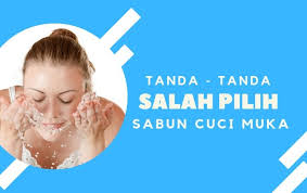 Proses mengeluarkan jerawat di muka. 7 Tanda Yang Ditunjukkan Kulit Jika Kamu Salah Pilih Sabun Cuci Muka Teliti Sebelum Membeli