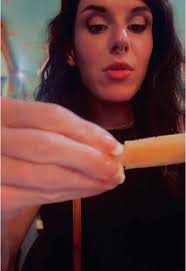 Whitney Whiteside (@whitneyyy918)