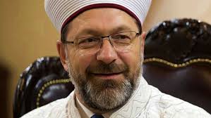 Ali erbaş, eylül 2017'den beri diyanet i̇şleri başkanı olarak görev almaktadır. Diyanet Isleri Baskani Ali Erbas Imamlari Saglikcilarla Kiyasladi Selalarla Dualarla Boldmedya