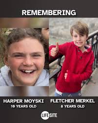 Never forget the victims of the Annunciation Catholic School shooting.  Harper Moyski — 10 years old Fletcher Merkel — 8 years old May their souls  rest in peace 🙏🏻
