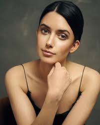 Biography author matching "tamara" (Sorted by Popularity Ascending)