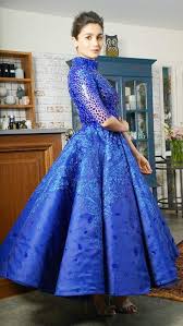 The dresses don't wrap her body but have a defined structure. Top Alia Bhatt Dresses Worn On The Red Carpet Filmfare Com