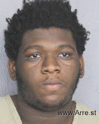 Antonio Dees's Instagram, Twitter & Facebook