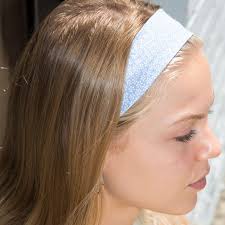 Brandy Melville Floral Scarf Headband In 2020 Headband Hairstyles High Ponytail Hairstyles Hair Styles