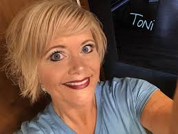 Toni's House of Style