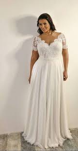 Short Sleeve Lace Plus Size Wedding Dress Daisystyledress Plus Size Wedding Dresses With Sleeves Informal Wedding Dresses Plus Wedding Dresses