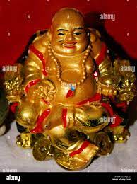 Lachender Buddha chinesische Feng Shui China religiöse Überzeugung  Stockfotografie - Alamy
