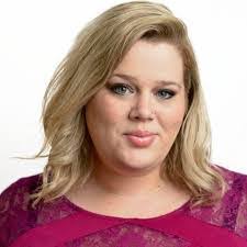 Ashley Hibdon's Instagram, Twitter & Facebook