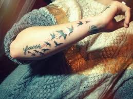 Female Bird Tattoos On Arm Pin By Mukesh Murmu On Tattoo Ideas Unterarm Tattoo Vorlagen Unterarm Tattoo Tattoo Vorlagen