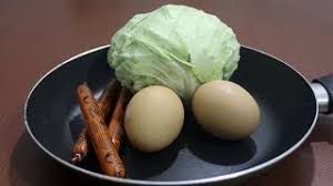 Untuk mengolahnya, siapkan semua bahan dalam wajan besar dan tumis dengan minyak yang sedikit. Olahan Kubis Telur Dan Sosis Jadi Masakan Super Enak Mama Wajib Coba Dapur Mama Youtube