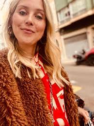 Fran Palma's Instagram, Twitter & Facebook