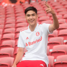 Contrato será válido por duas temporadas e vai render cerca de r$ 16 milhões aos cofres do clube tricolor Camisa 2 Adidas De Sc Internacional 2021 Todo Sobre Camisetas