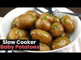 These Slow Cooker Baby Potatoes Cook Out Be Soft Flavoursome And Are A Real Treat You Can Change The Herbs In This Recipe For A Slow Cooker Potatoes Recipes