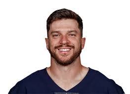 Josh Blackwell's Instagram, Twitter & Facebook