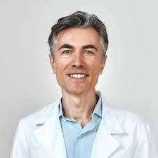 Enrique Higgins's Instagram, Twitter & Facebook