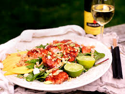 November 2003 i mat og drikke. Soyamarinert Laks Med Ris Mango Og Peanotter