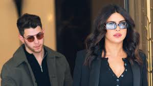 We did not find results for: Priyanka Chopra Und Nick Jonas Neues Foto Heizt Schwangerschaftsgeruchte An