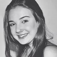 Beatriz Wetzel's Instagram, Twitter & Facebook