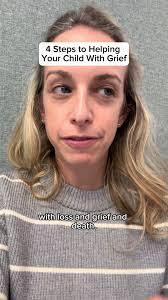 Araceli Cooper's Instagram, Twitter & Facebook