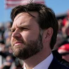 Political expert believes GOP may opt to keep JD Vance in power in case  Trump becomes 'unpredictable' Read more details👇