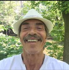 Downes Elementary custodian remembered for smiley-face tradition