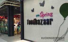 Dank der ausgezeichneten lage in flughafennähe ist dieses aparthotel nur 5 km entfernt von: The Spring Has The Best Food Court In A Mall Kuchingborneo