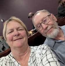 What is the best way to eat liverwurst?