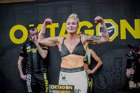 Watch bouts live or on demand with access to the entire ufc fight library. Top 5 Nejsympatictejsi Zeny Oktagonu Oktagon Mma