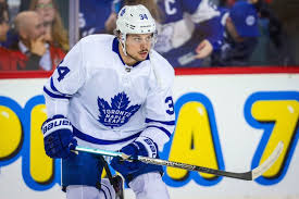 He's young, good looking, rich, and he's one of the top young players in the nhl. Auston Matthews Biography Is He Married Find Out His Girlfriend Parents Net Worth Bio Married