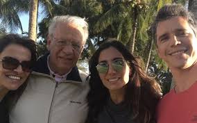 ) paz, amor, gratidão e tolerância 🙏🏿❤️🙌🏼🌈contato@subajunto.com deus no comando seja saudável! Y4k83olrmk4mgm