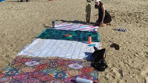 However, there are many raving reviews about this towel. Beach Towels Review The Most Popular Picks Reviewed