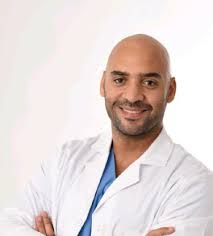 Dr. Harold Emmanuel Almonte Fernández, Urólogo en Almería