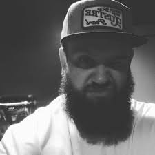 Dean Bush (@deanodeville) • Instagram photos and videos