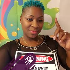 Sit at a table with boss mamas. I promise the conversation hit different.😎  I love these women so much. They've both met me with such genuine kindness  and pure love, since the