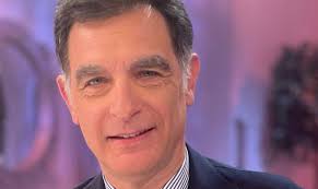 Tiberio Timperi regresa a Rai1 en finca Unomattina y Oggi es otro día