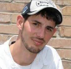 Justin Loggins's Instagram, Twitter & Facebook