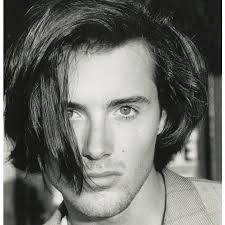 Stream Travis Webb music