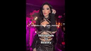 18+ Hot Girl Ass Leak - Cheeks Out in Public!